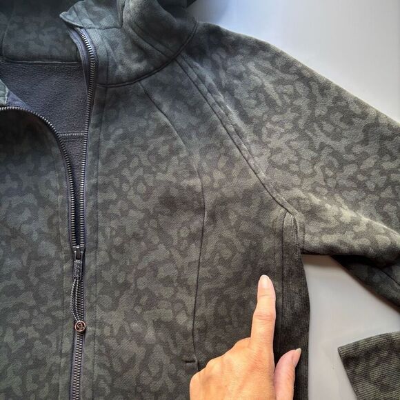 Lululemon Scuba Hoodie Light Cotton Fleece Formation Camo Evergreen Multi - Picture 9 of 15